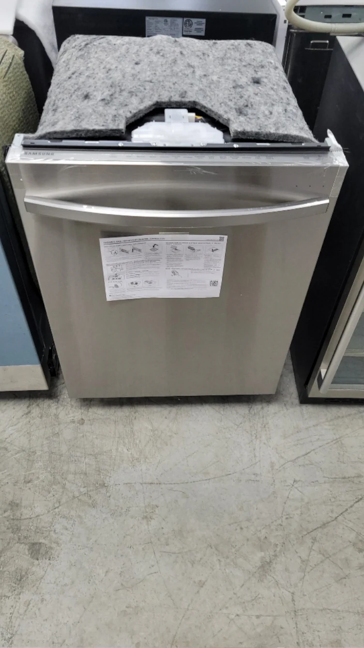 DW80B6061US - DISHWASHERS - Samsung - Top Controls - Stainless Steel - Open Box - Image 2