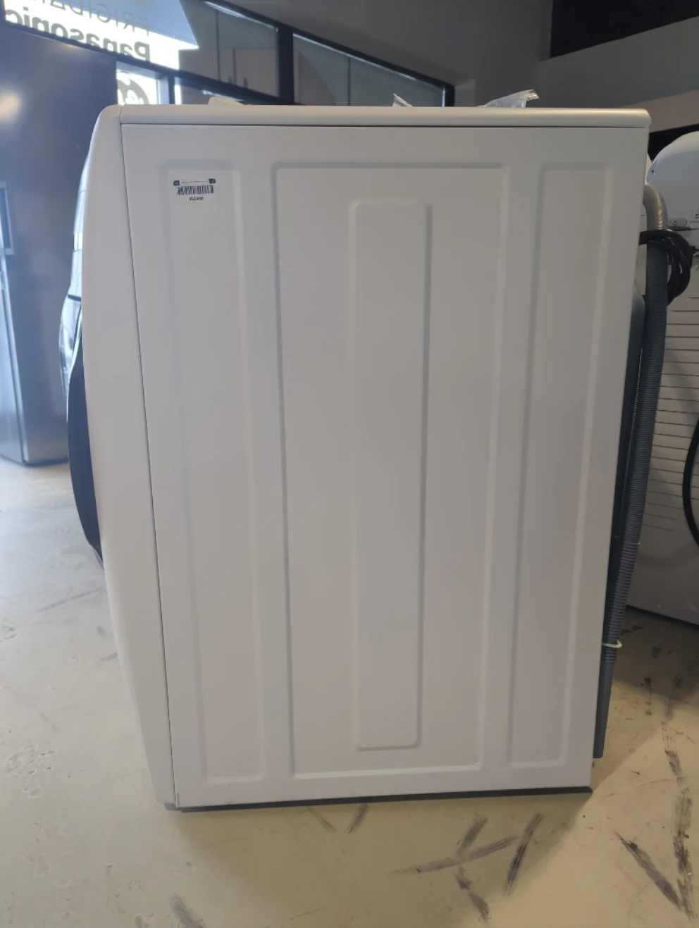 ELFW7738MW - WASHERS - Electrolux - Front Loading - White - Open Box - Image 2