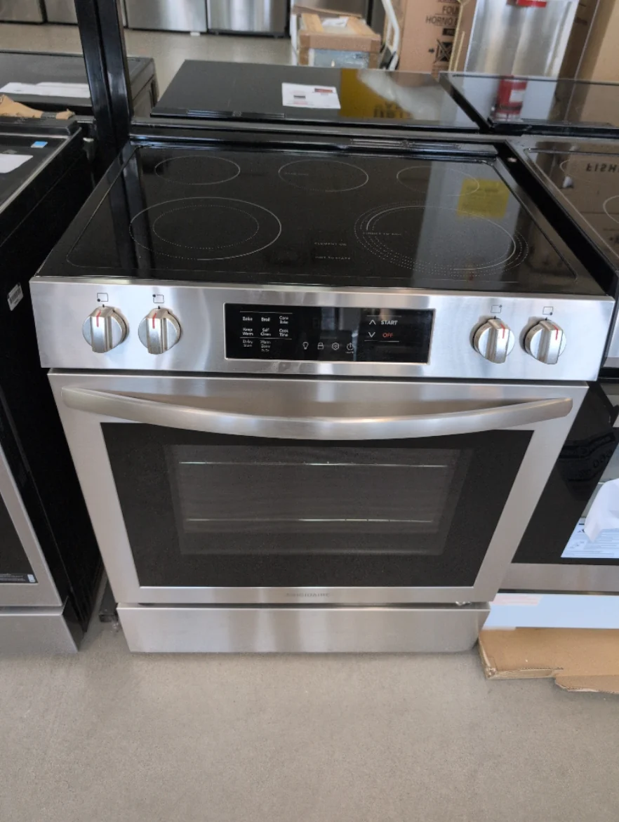 FCFE308CAS - RANGES - Frigidaire - Electric - Stainless Steel - Open Box - Image 2