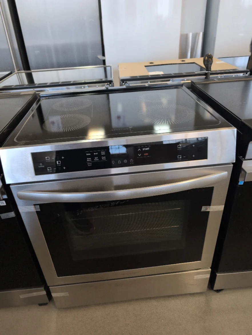 FCFI308CAS - RANGES - Frigidaire - Electric - Stainless Steel - Open Box - Image 2