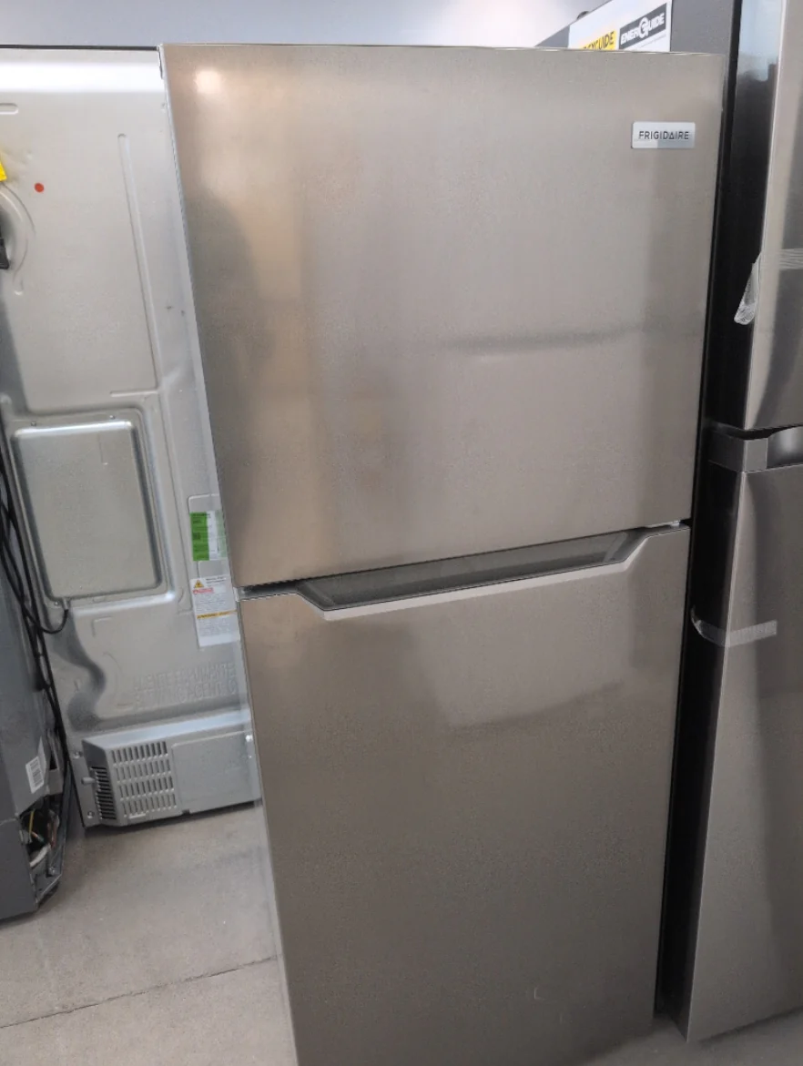 FFET1222UV - REFRIGERATORS - Frigidaire - Top Freezer - Stainless Steel - Open Box - Image 3