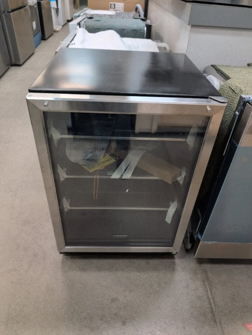 FGBC5334VS - BEVERAGE CENTERS - Frigidaire Gallery - Stainless Steel - Open Box - Image 2