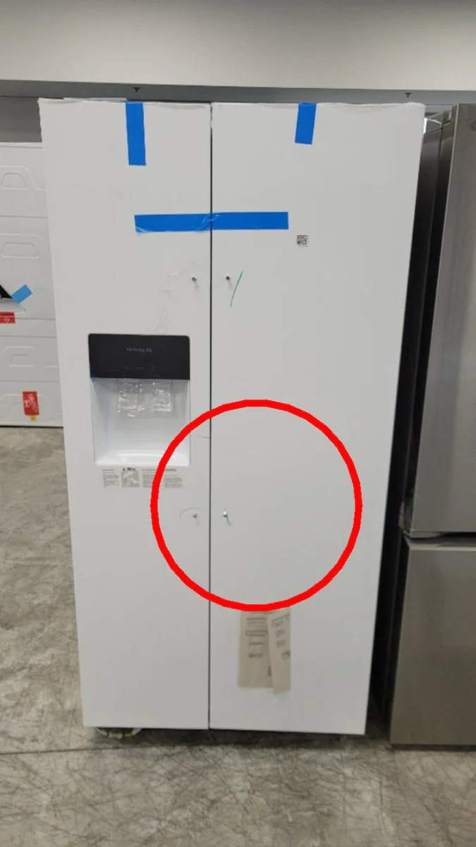 FRSS2323AW - REFRIGERATORS - Frigidaire - Side by Side - White - Open Box - Image 3