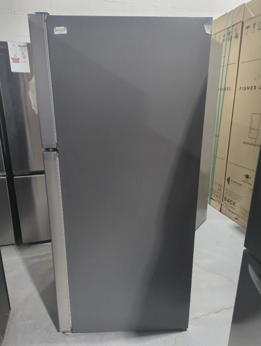 GRTE2055AF - REFRIGERATORS - Frigidaire - Top Freezer - Stainless Steel - Open Box - Image 4