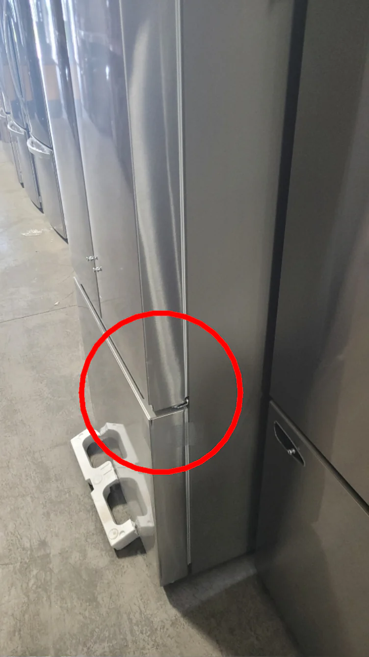 LF21G6201S - REFRIGERATORS - LG - French 3-Door - Stainless Steel - Open Box - Image 2