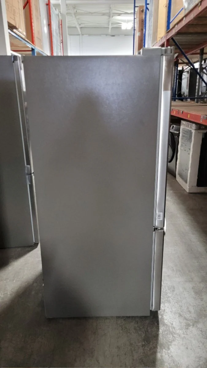 LF29T6000S - REFRIGERATORS - LG - French 3-Door - Stainless Steel - Open Box - Image 3