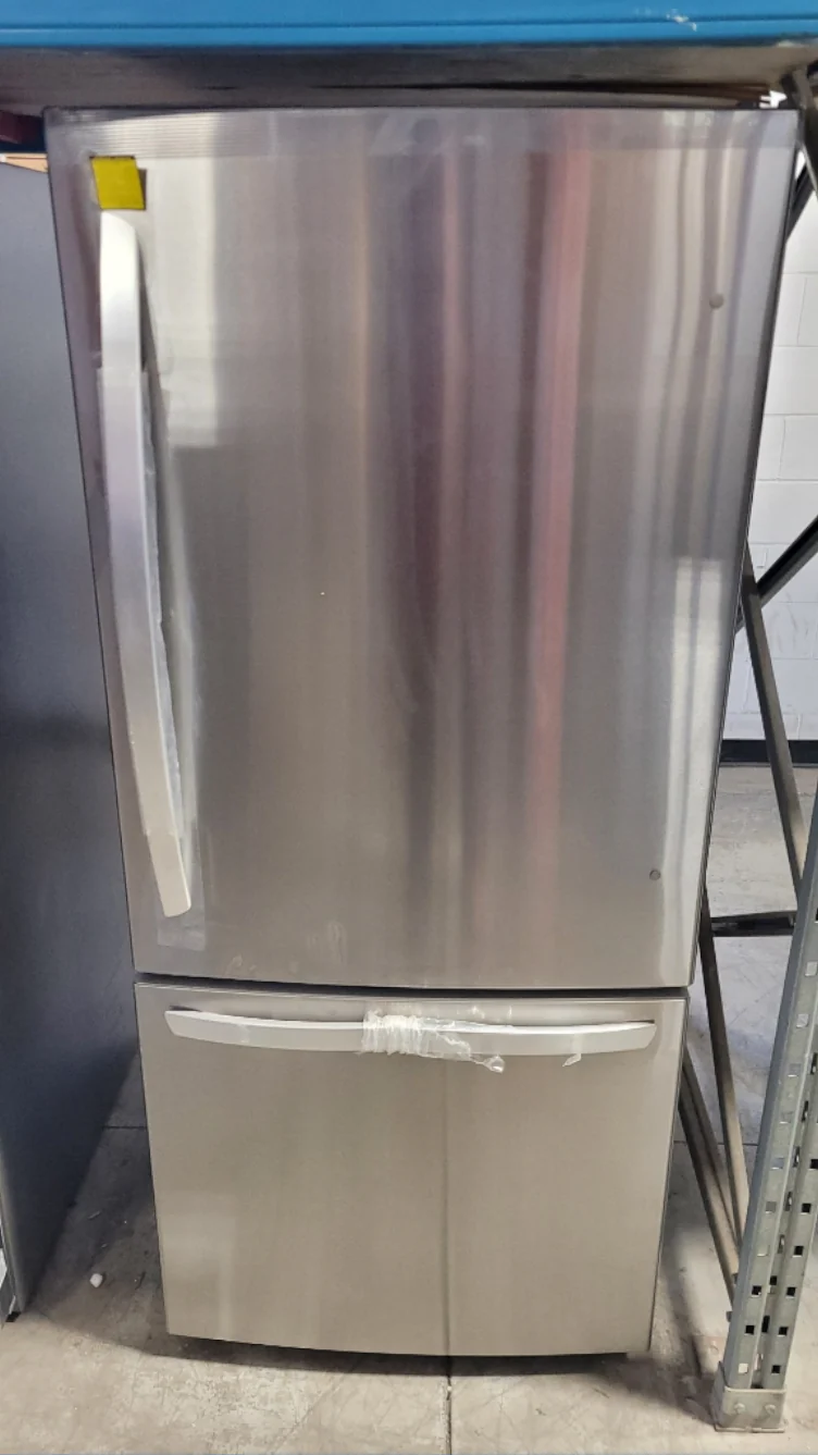 LRDNS2200S - REFRIGERATORS - LG - Bottom Freezer - Stainless Steel - Open Box - Image 2
