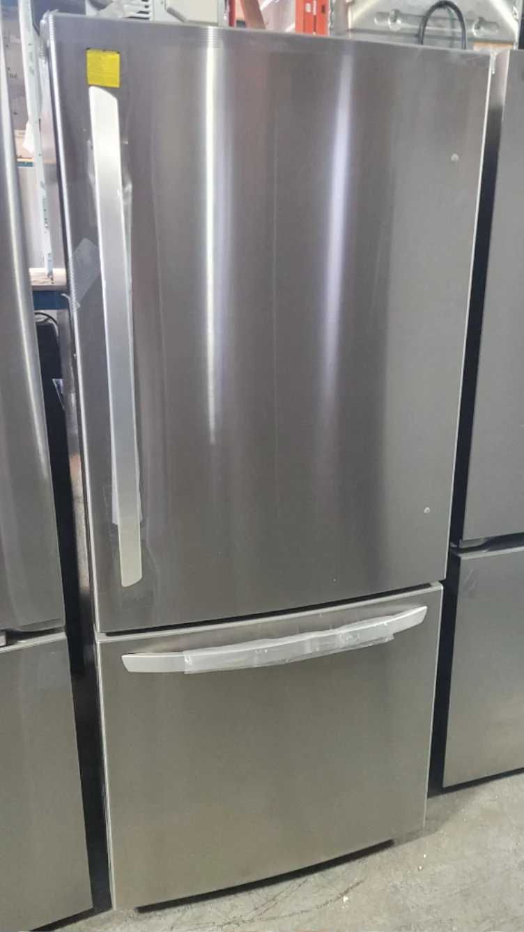 LRDNS2200S - REFRIGERATORS - LG - Bottom Freezer - Stainless Steel - Open Box - Image 2