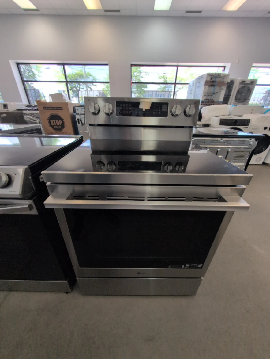 LREN6325XE - RANGES - LG - Electric - Stainless Steel - Open Box - Image 3