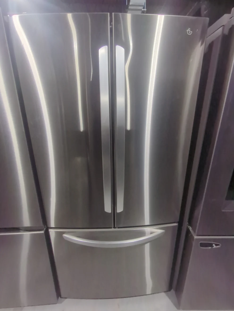 LRFCS2503S - REFRIGERATORS - LG - French 3-Door - Stainless Steel - Open Box - Image 2