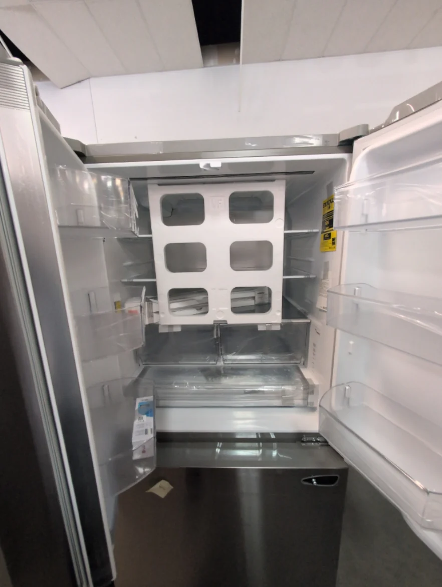 LRFLS3206S - REFRIGERATORS - LG - French 3-Door - Stainless Steel - Open Box - Image 2