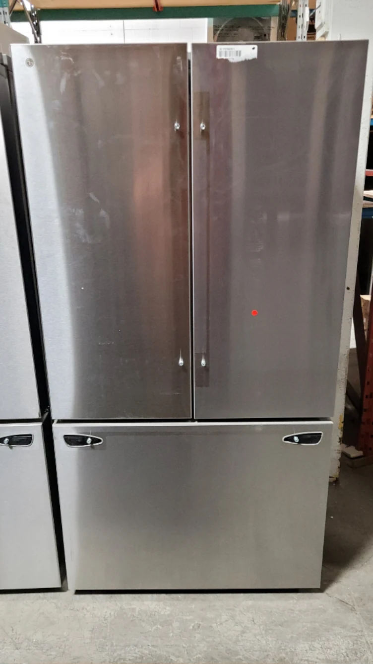 LRFLS3206S - REFRIGERATORS - LG - French 3-Door - Stainless Steel - Open Box - Image 4