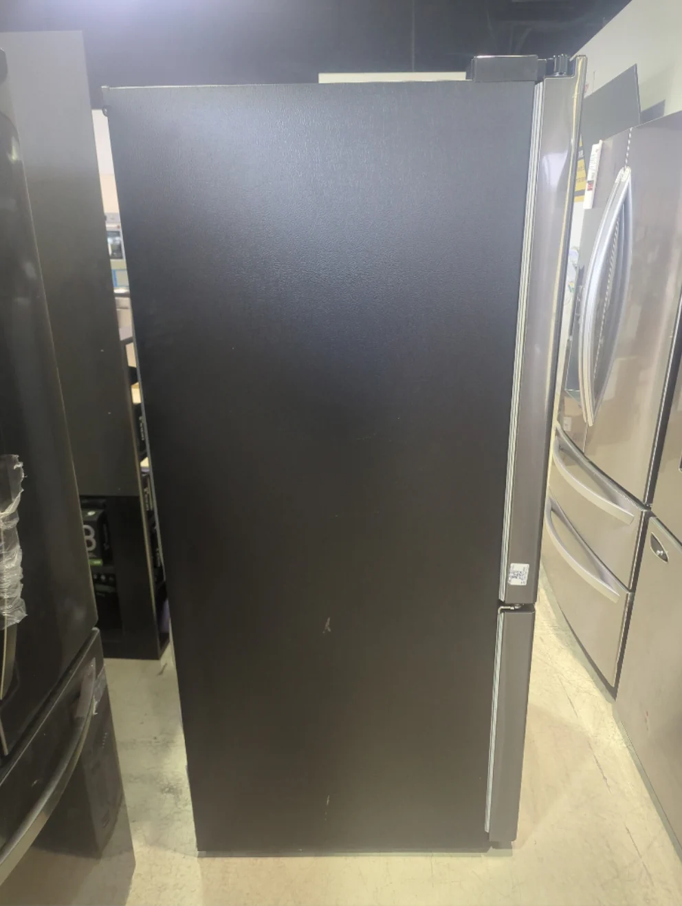 LRFNS2200D - REFRIGERATORS - LG - French 3-Door - Black Stainless - Open Box - Image 3