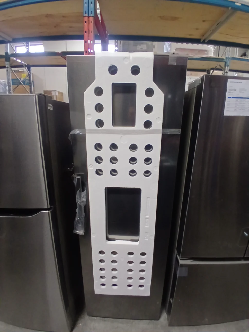 LRONC1404V - REFRIGERATORS - LG - All Refrigerator - Stainless Steel - Open Box - Image 2