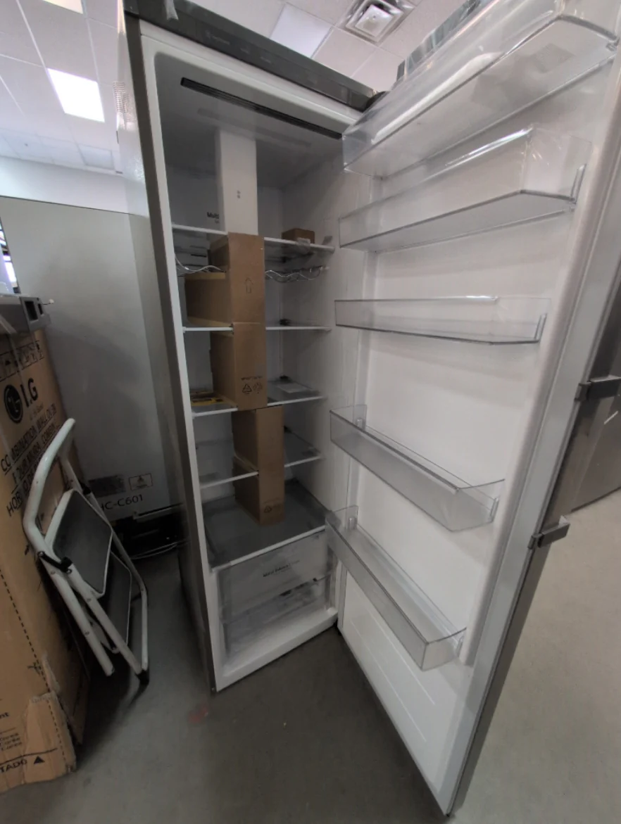LRONC1404V - REFRIGERATORS - LG - All Refrigerator - Stainless Steel - Open Box - Image 3