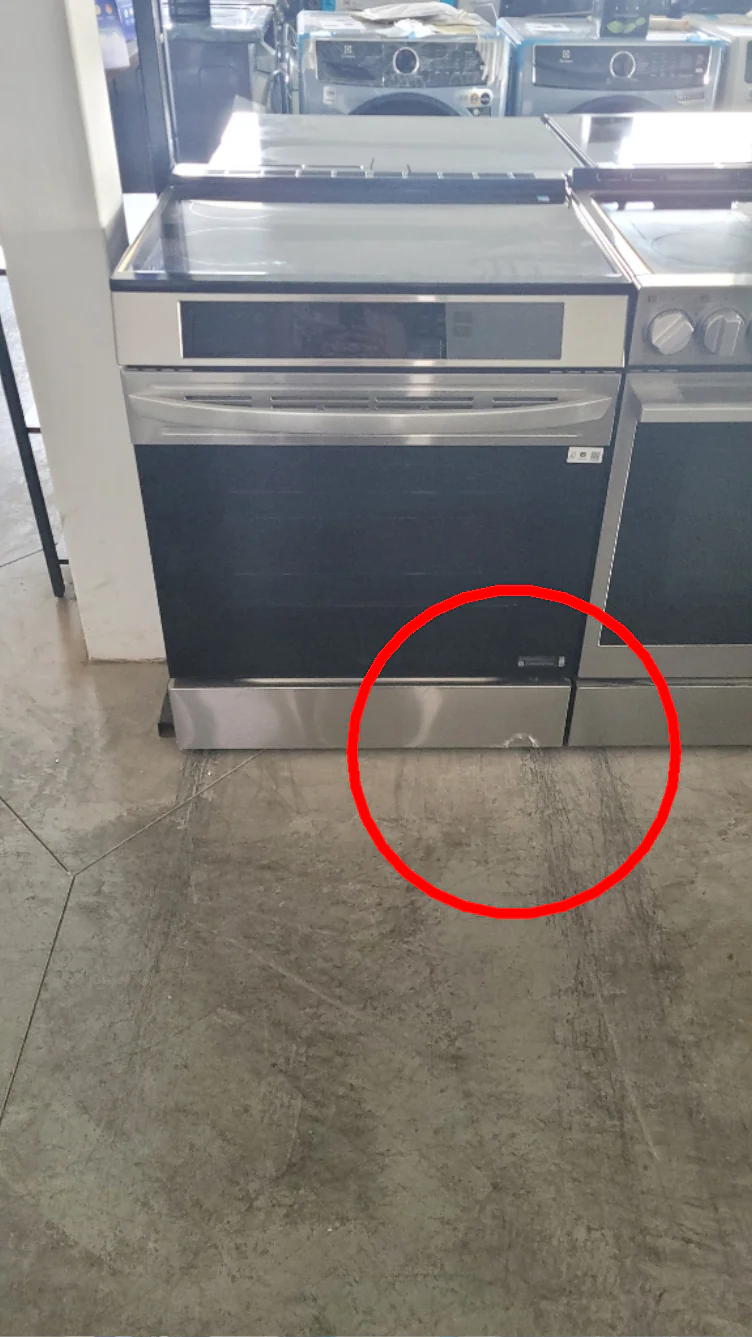 LSIL633CFE - RANGES - LG - Electric - Stainless Steel - Open Box - Image 3