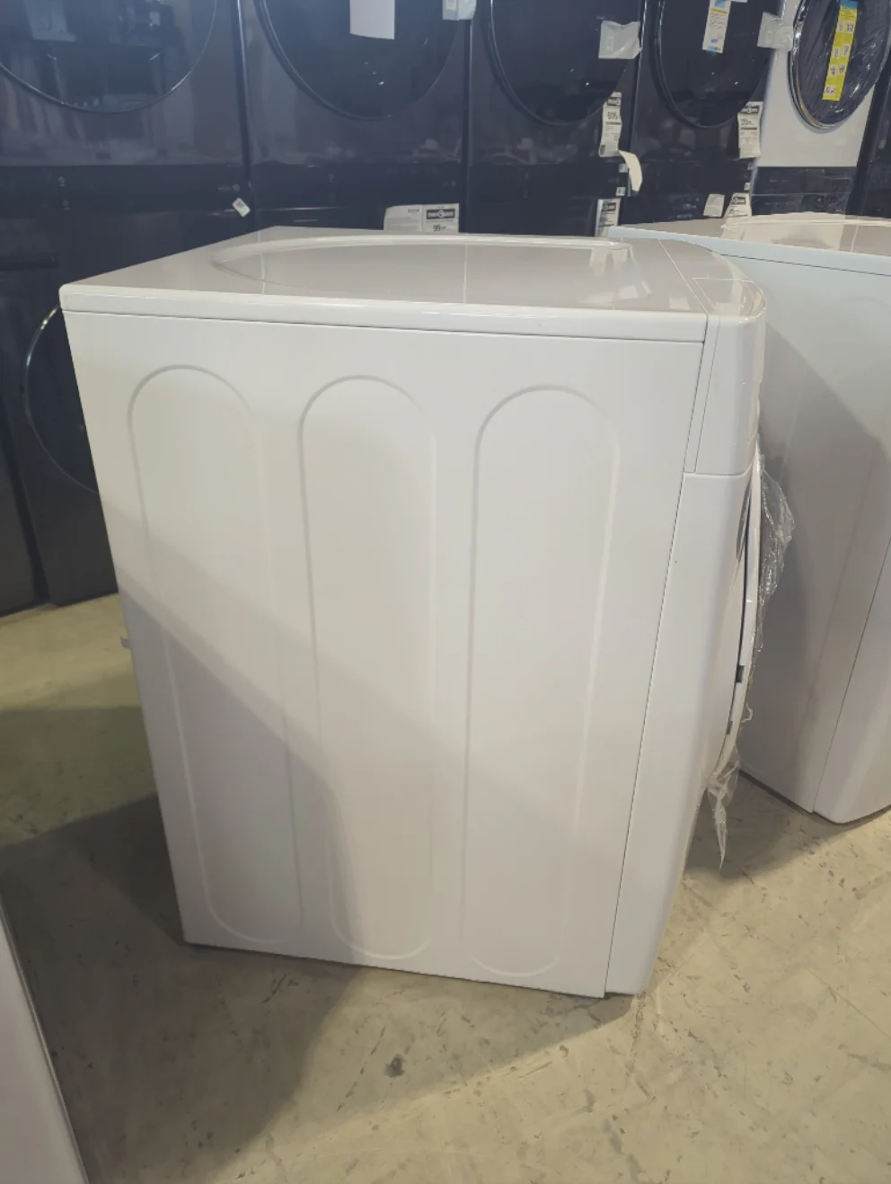 MLH52N5AWW - WASHERS - Midea - Front Loading - White - Open Box - Image 3