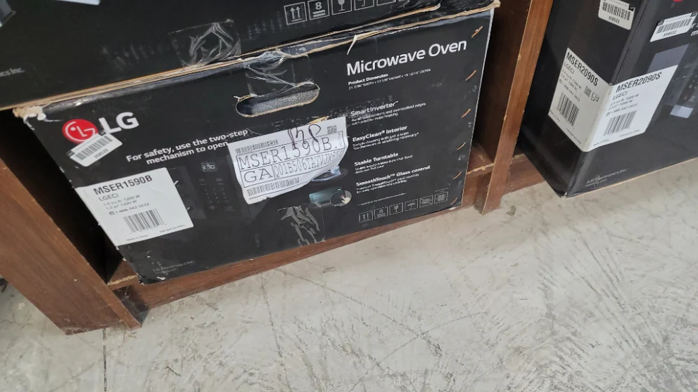 MSER1590B - MICROWAVES OVENS - LG - Countertop - Black - Open Box - Image 2