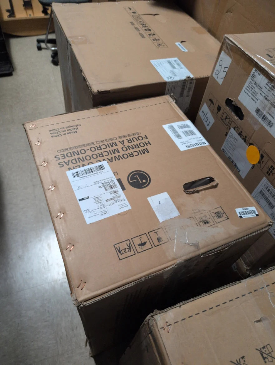 MVEM1825X - MICROWAVES OVENS - LG - Over-The-Range - Stainless Steel - Open Box - Image 2