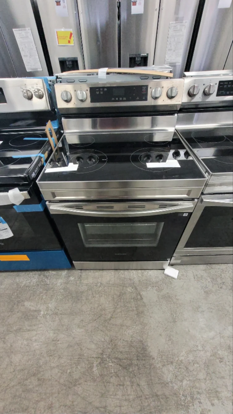 NE63A6111SS - RANGES - Samsung - Electric - Stainless Steel - Open Box - Image 2