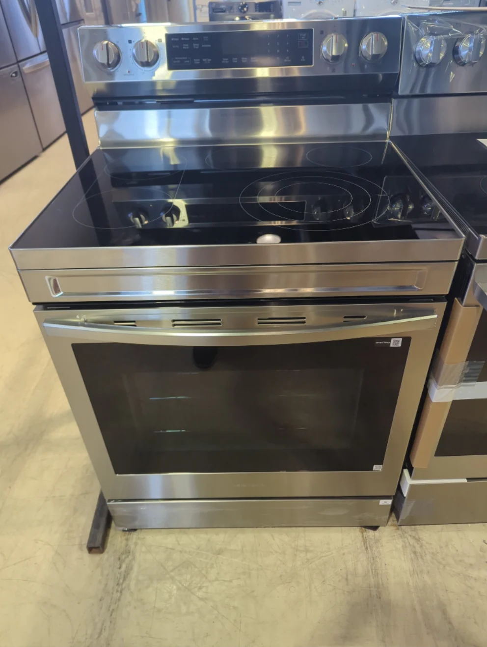 NE63A6711SS - RANGES - Samsung - Electric - Stainless Steel - Open Box - Image 2