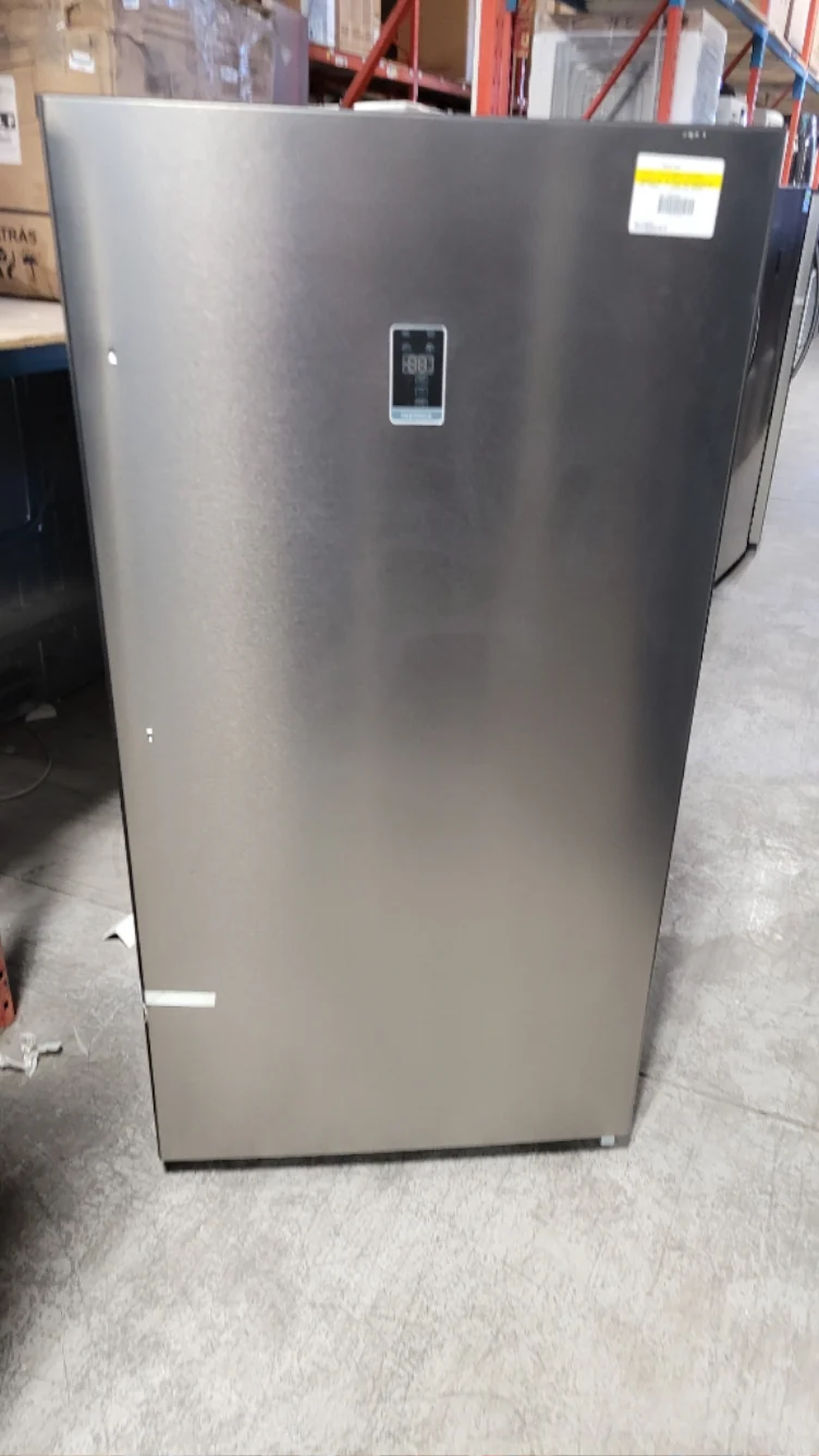 NS-UZ17SS0 - FREEZERS - Insignia - Stainless steel - Open Box - Image 2