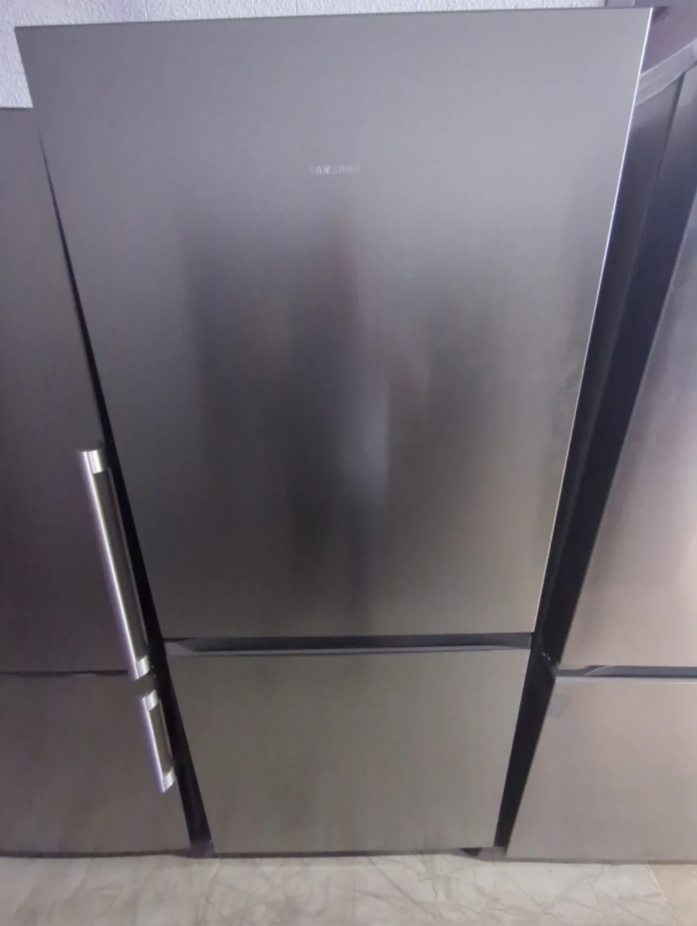 RB16DG6000SL - REFRIGERATORS - Samsung - Bottom Freezer - Stainless Steel - Open Box - Image 2