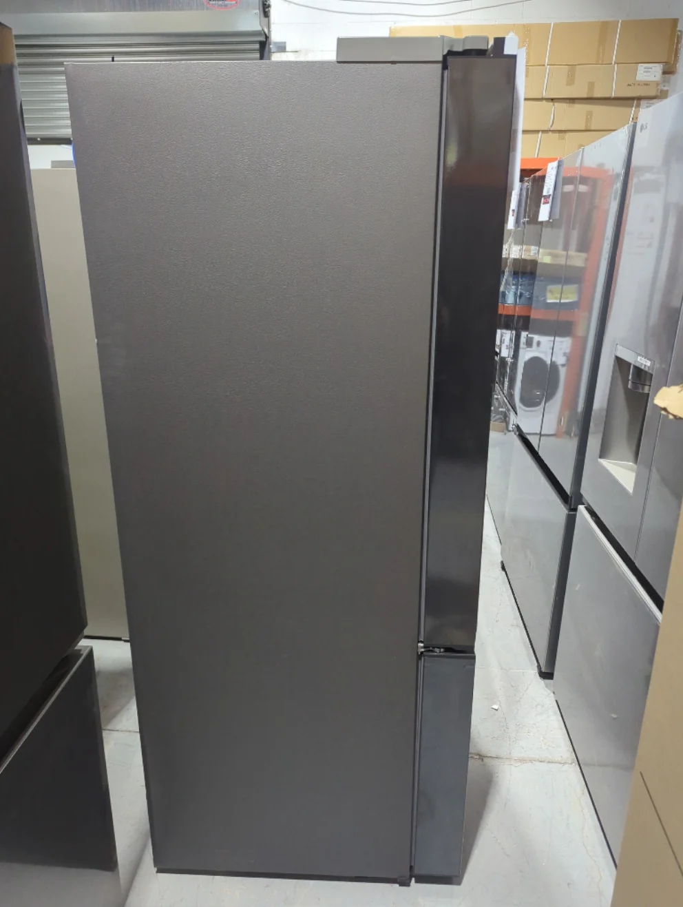 RF24BB6200QL - REFRIGERATORS - Samsung - French 3-Door - Stainless Steel - Open Box - Image 3