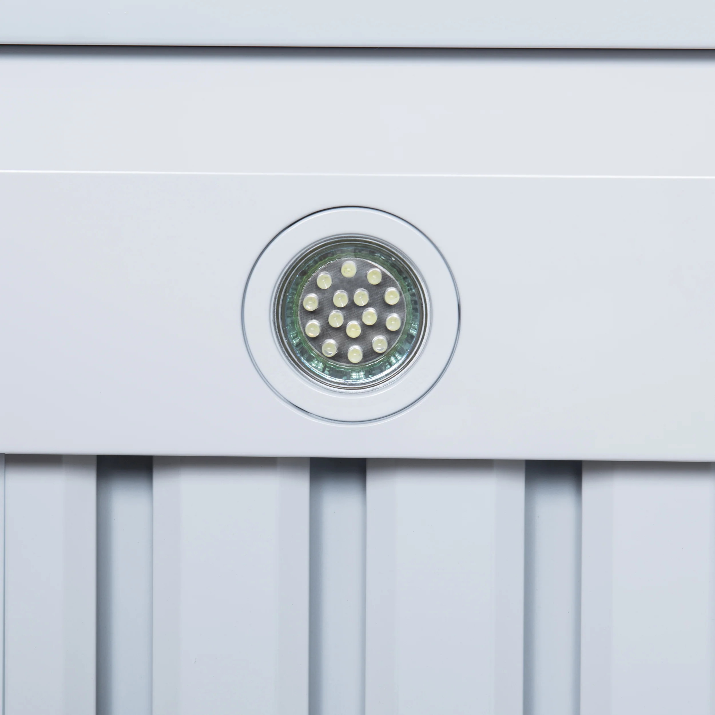 Valente 36" Range Hood in White with 427 CFM, 3 speeds, Dishwasher safe Baffle filters, LED Lights and Remote Control - Image 8