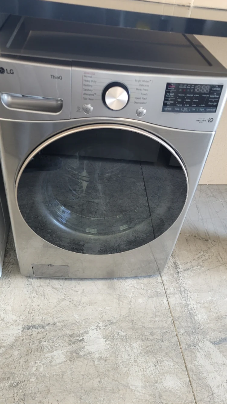 WM3850HVA - WASHERS - LG - Front Load - Silver - Open Box - Image 2